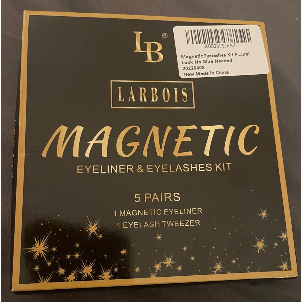 Larbois Magnetic Eyelash Kit
